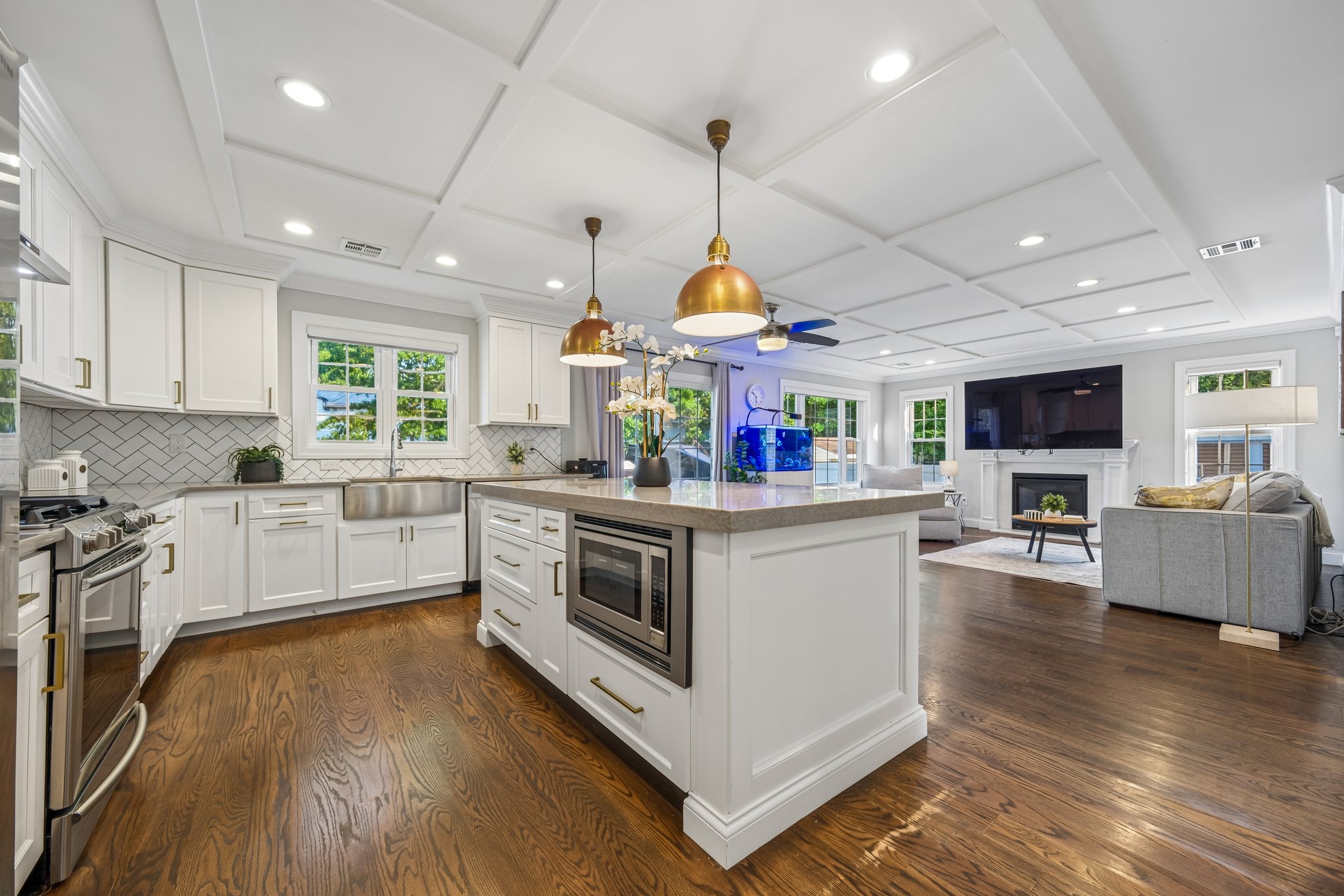 Millwork, Hardwood Floors