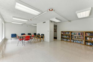  Photo 38
