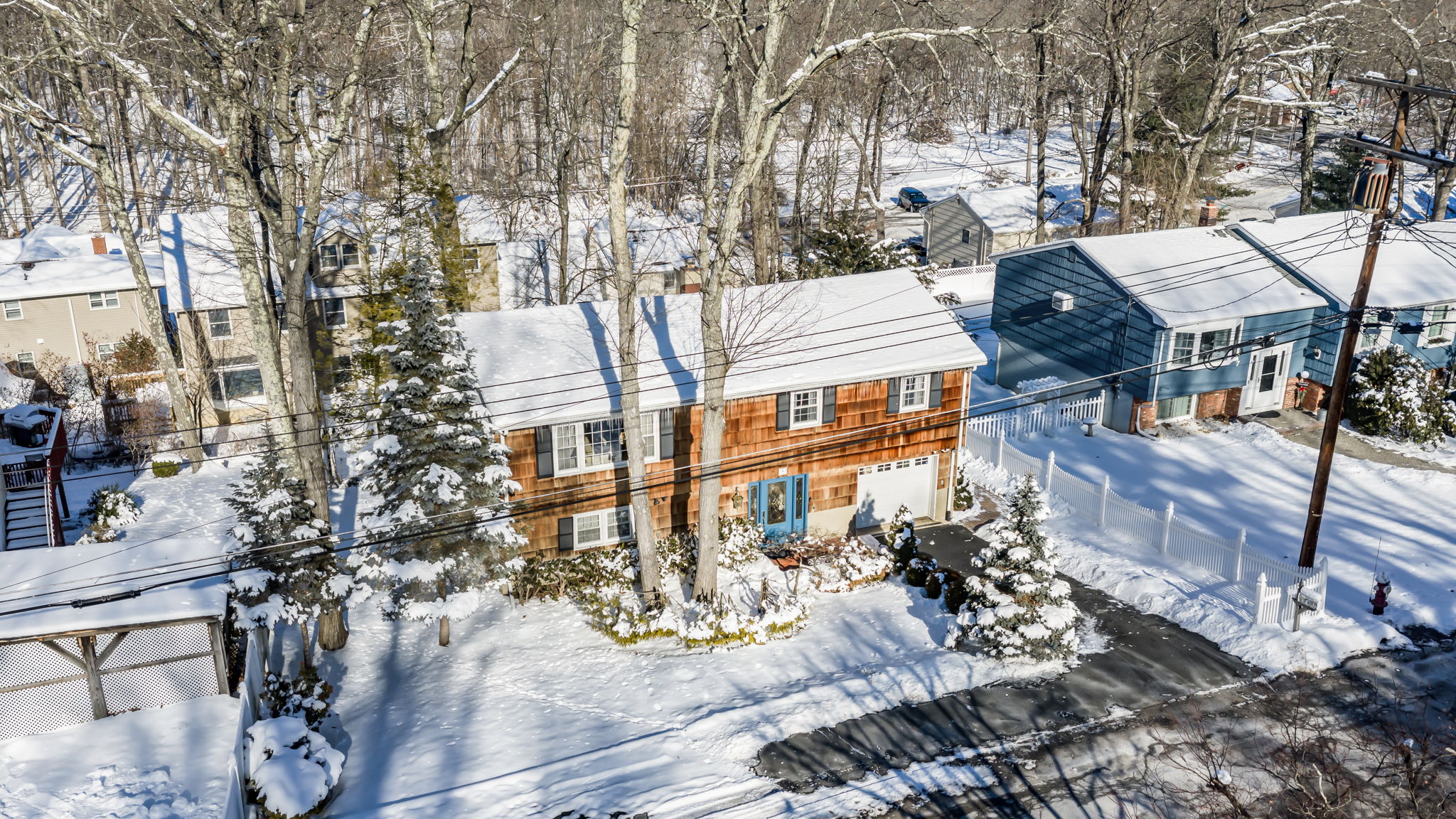 Overview of driveway and additional on street private parking