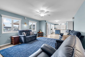  Photo 48