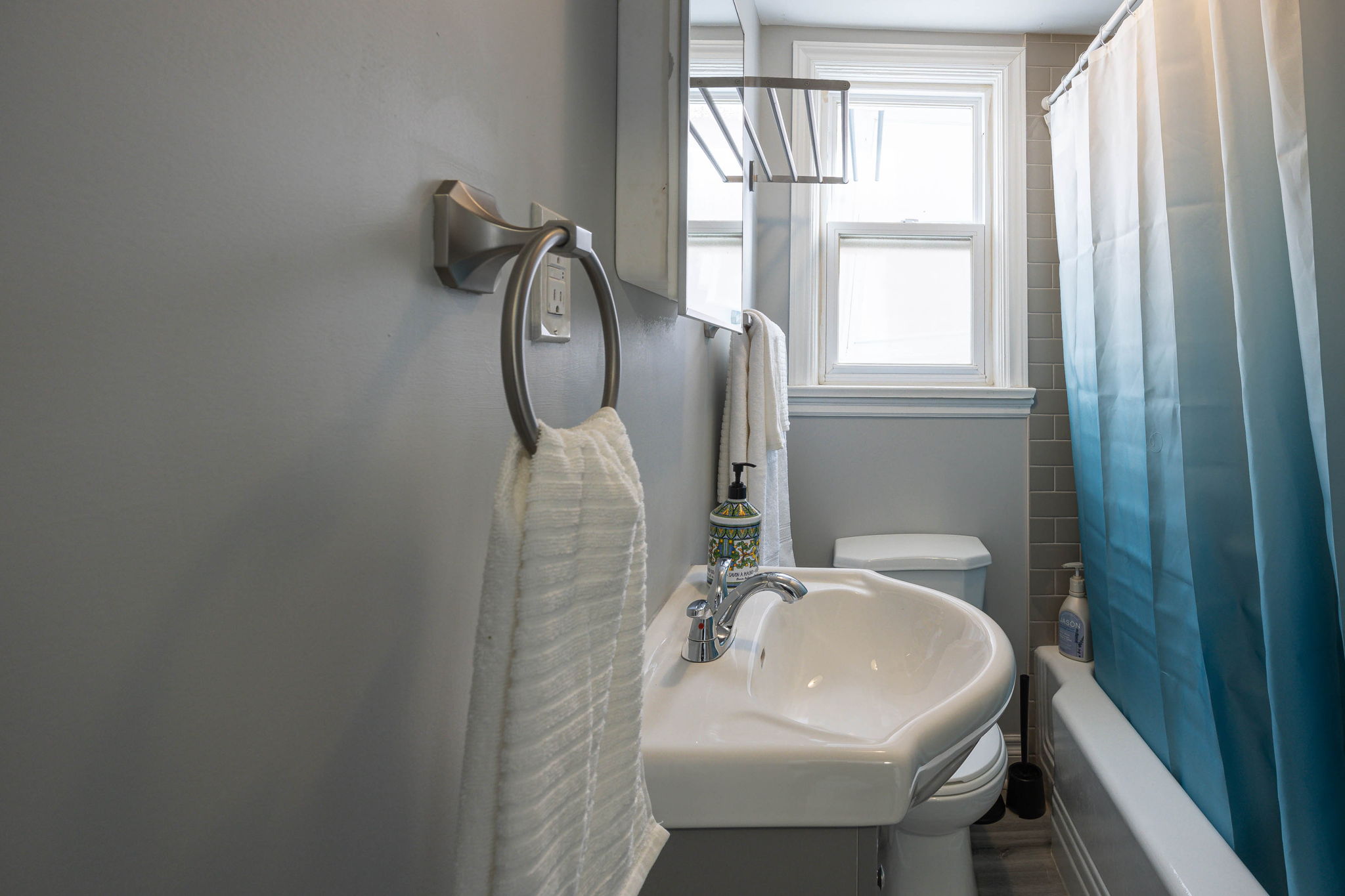Toronto property showcase — delivered property photograph 33