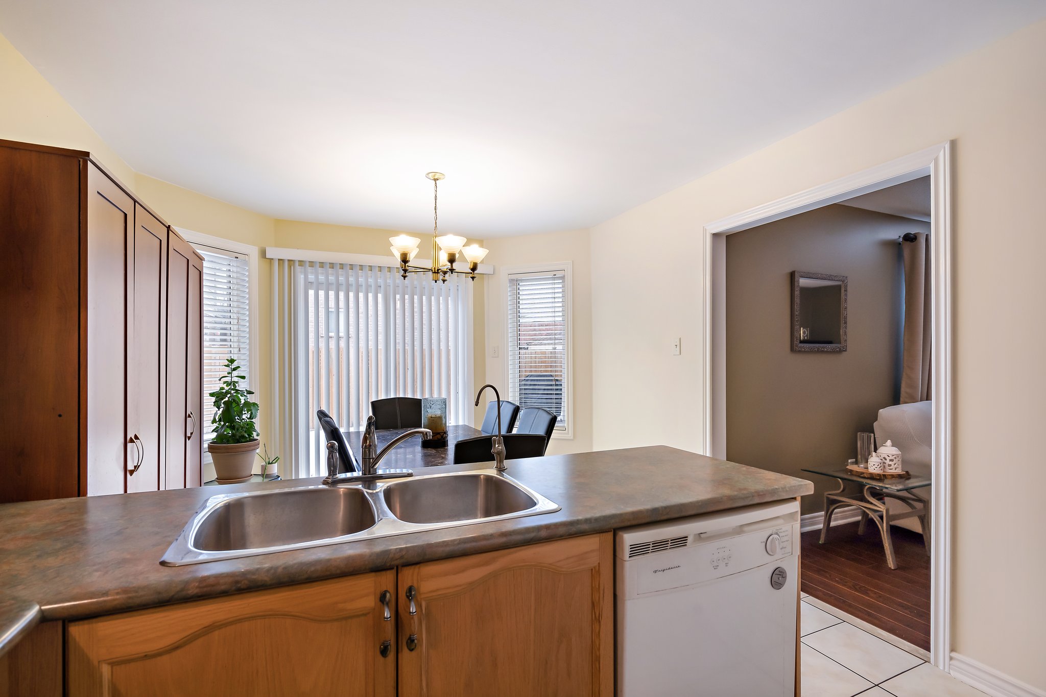 9 Dunvegan Crescent, Brampton, ON L7A 2Y3, CA Photo 14