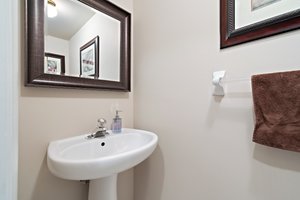 9 Dunvegan Crescent, Brampton, ON L7A 2Y3, CA Photo 9
