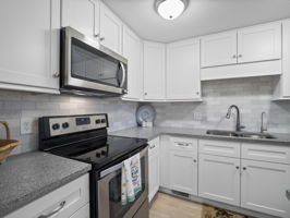 9 Elm St unit 4, Acton, MA 12