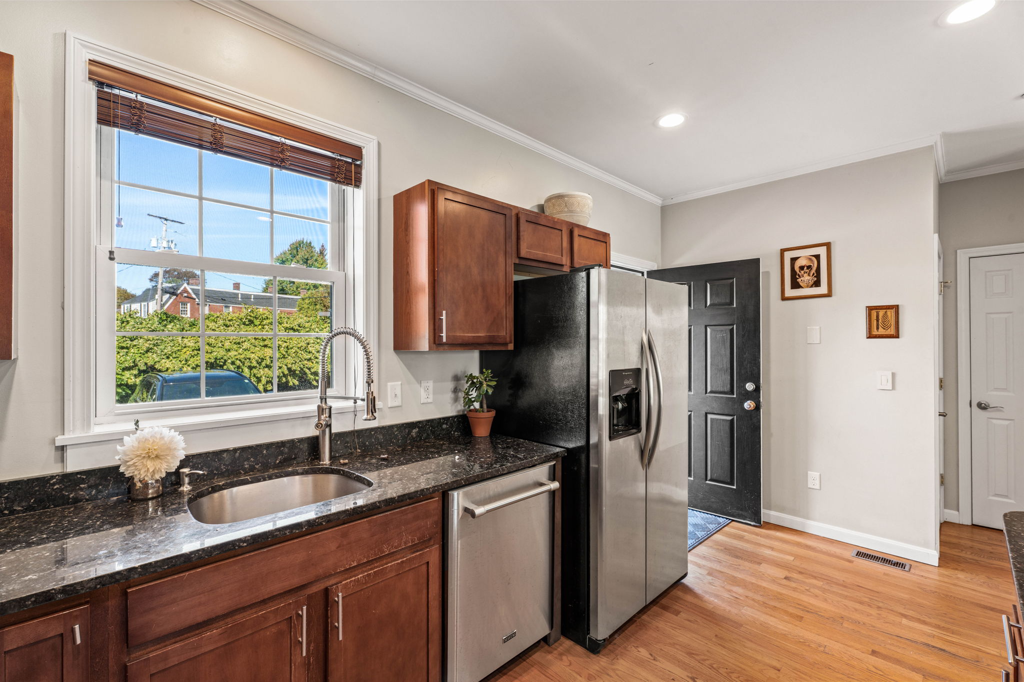 9 Falkland Pl unit a2, Portsmouth, NH 03801, USA Photo 15