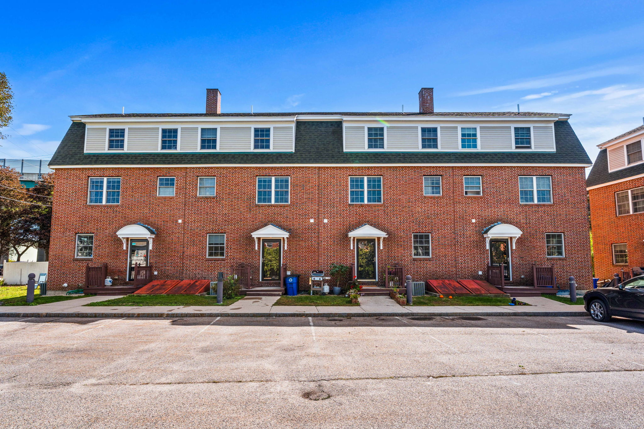 9 Falkland Pl unit a2, Portsmouth, NH 03801, USA Photo 5