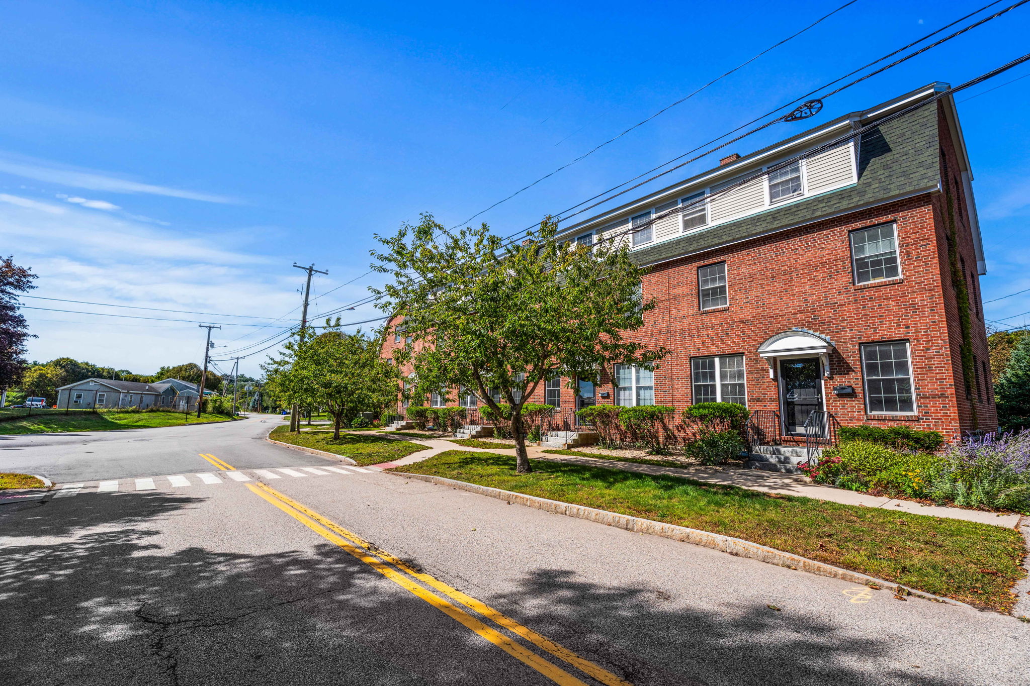 9 Falkland Pl unit a2, Portsmouth, NH 03801, USA Photo 8