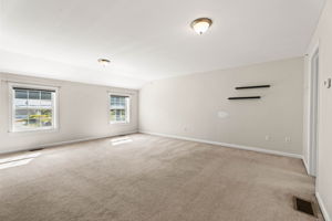 9 Falkland Pl unit a2, Portsmouth, NH 03801, USA Photo 19
