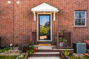 9 Falkland Pl unit a2, Portsmouth, NH 03801, USA Photo 3