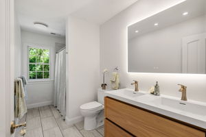 9 Fiorenza Dr, Wilmington, MA 01887, USA Photo 34
