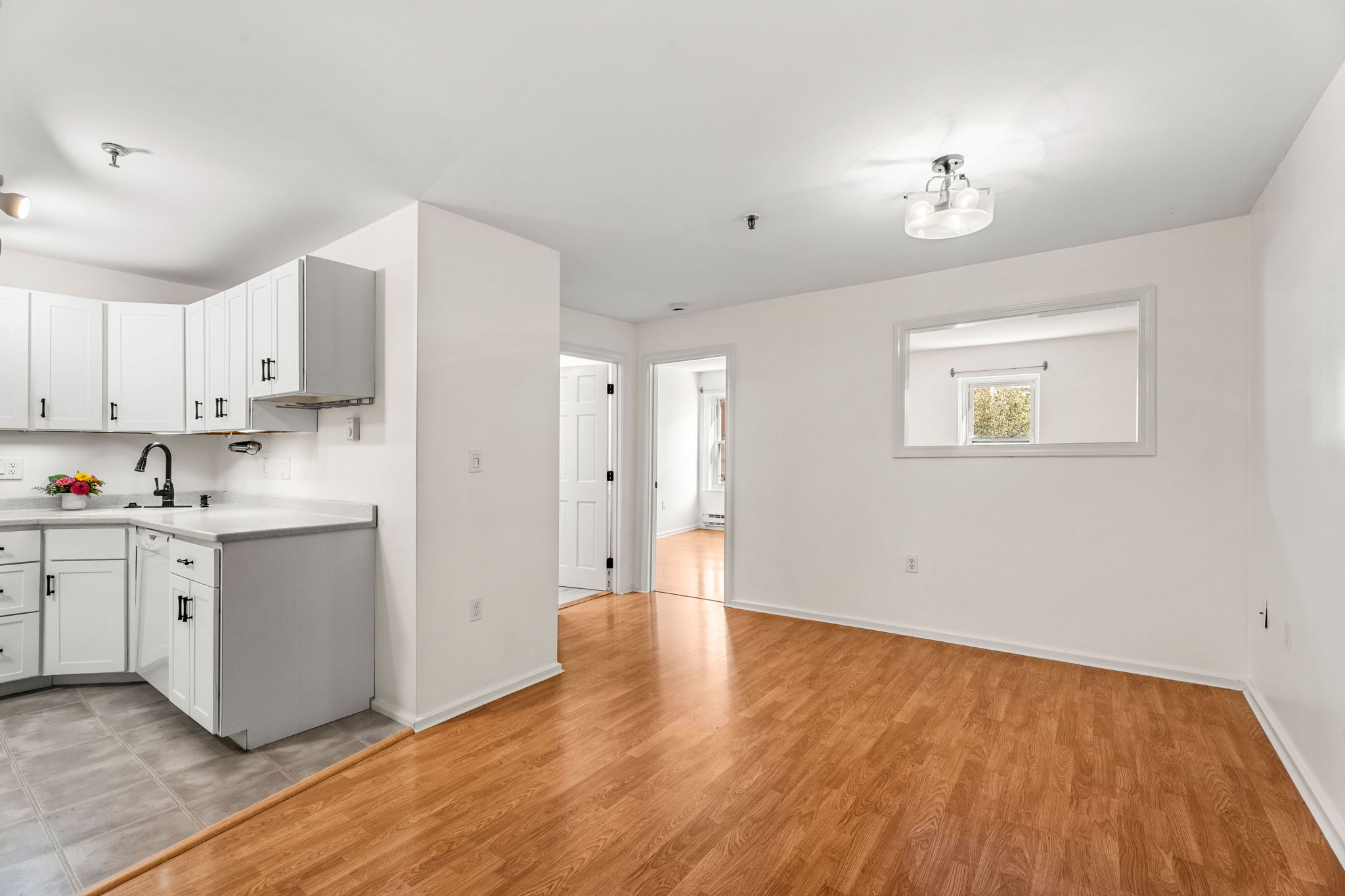 9 Fleet St, Portsmouth, NH 03801, USA Photo 29