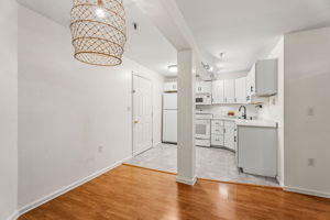 9 Fleet St, Portsmouth, NH 03801, USA Photo 27