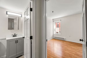 9 Fleet St, Portsmouth, NH 03801, USA Photo 33