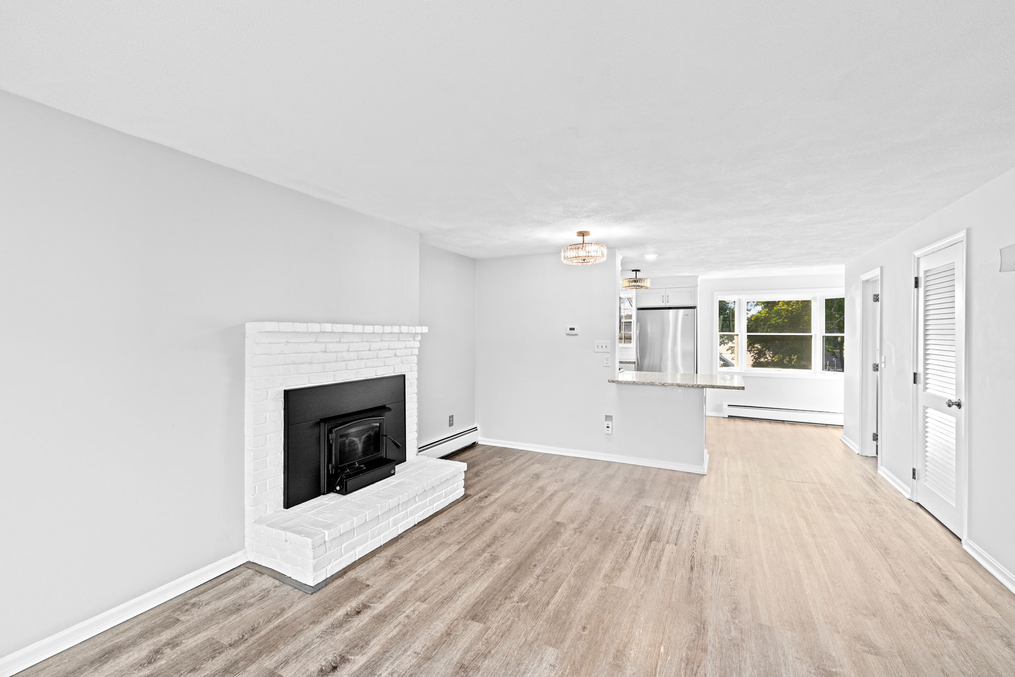 Living Room/Dining II