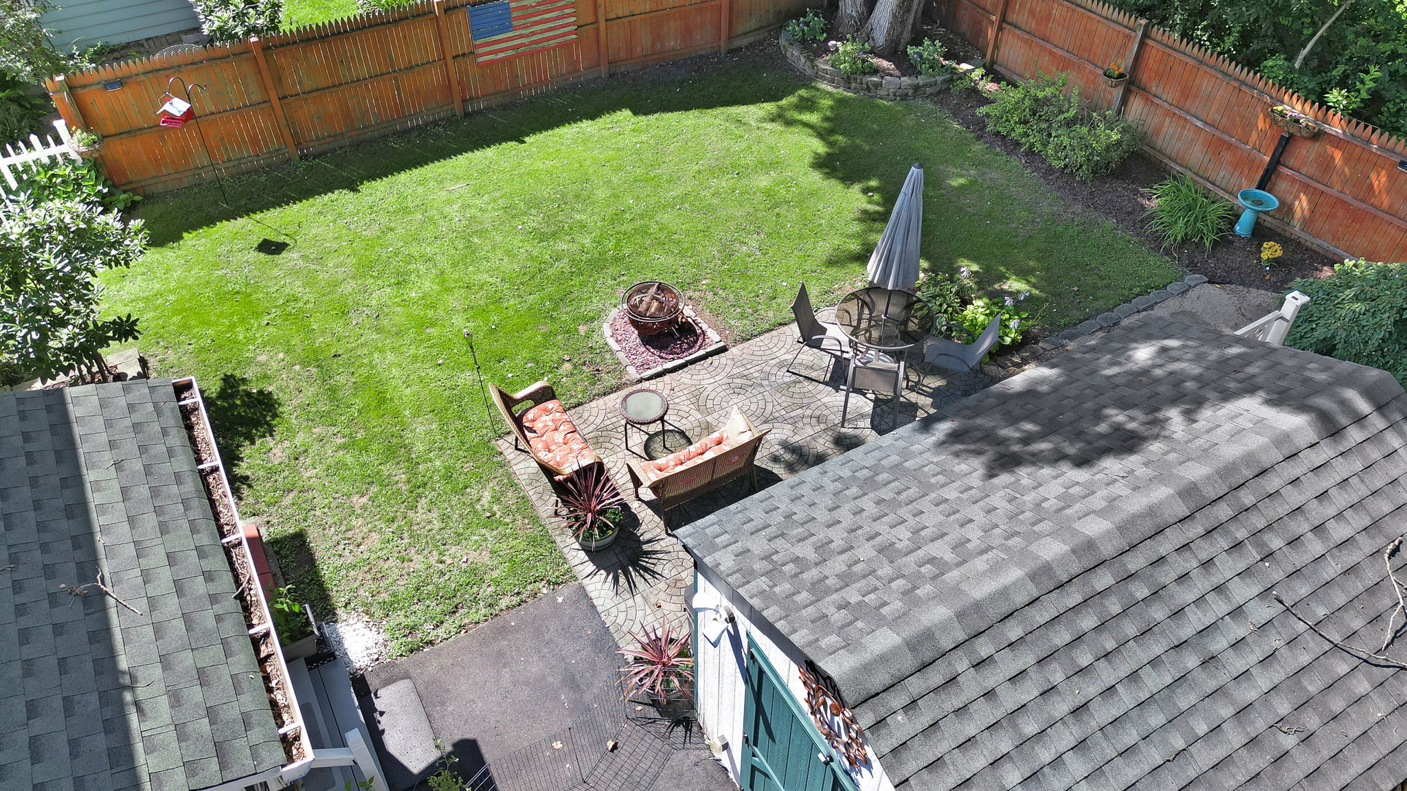  Photo 9