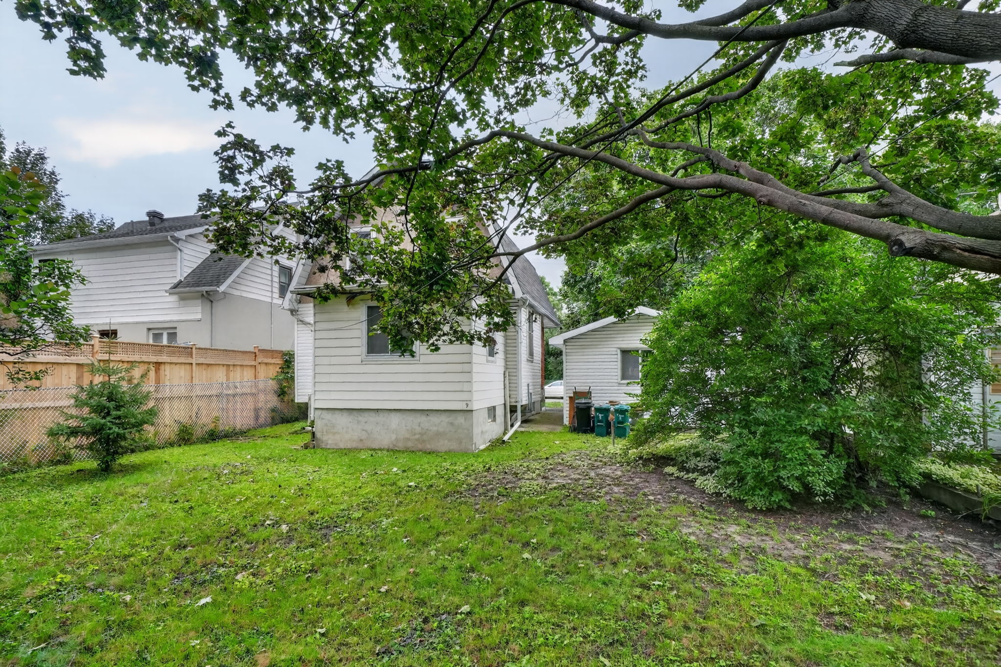  Photo 25