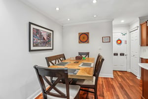 Glenforest Dr-S0210-016.jpg
