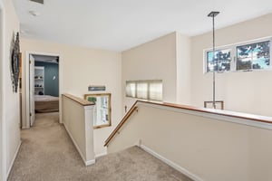 Glenforest Dr-S0210-038.jpg