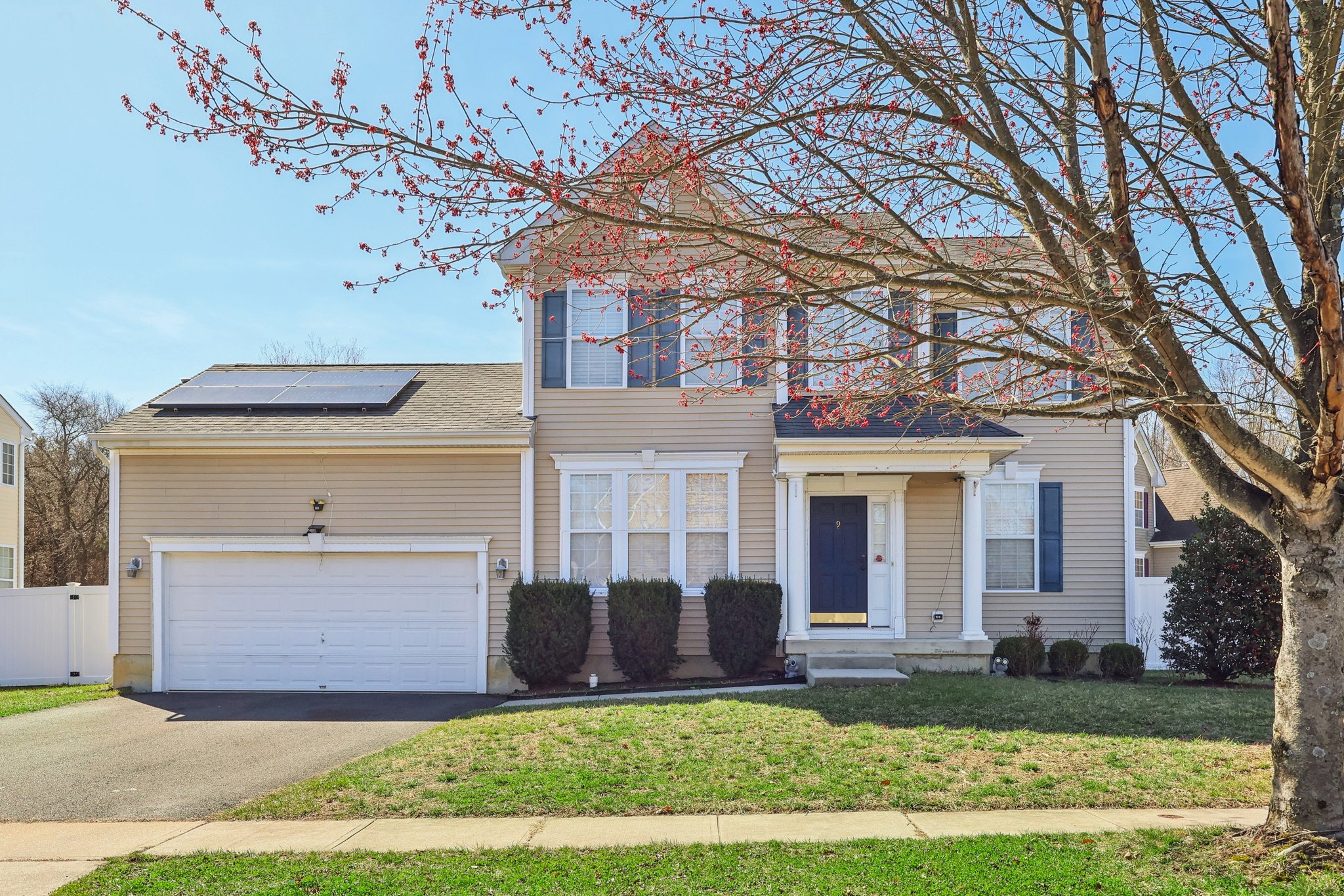 Governor Fort Blvd-S2503-001.jpg