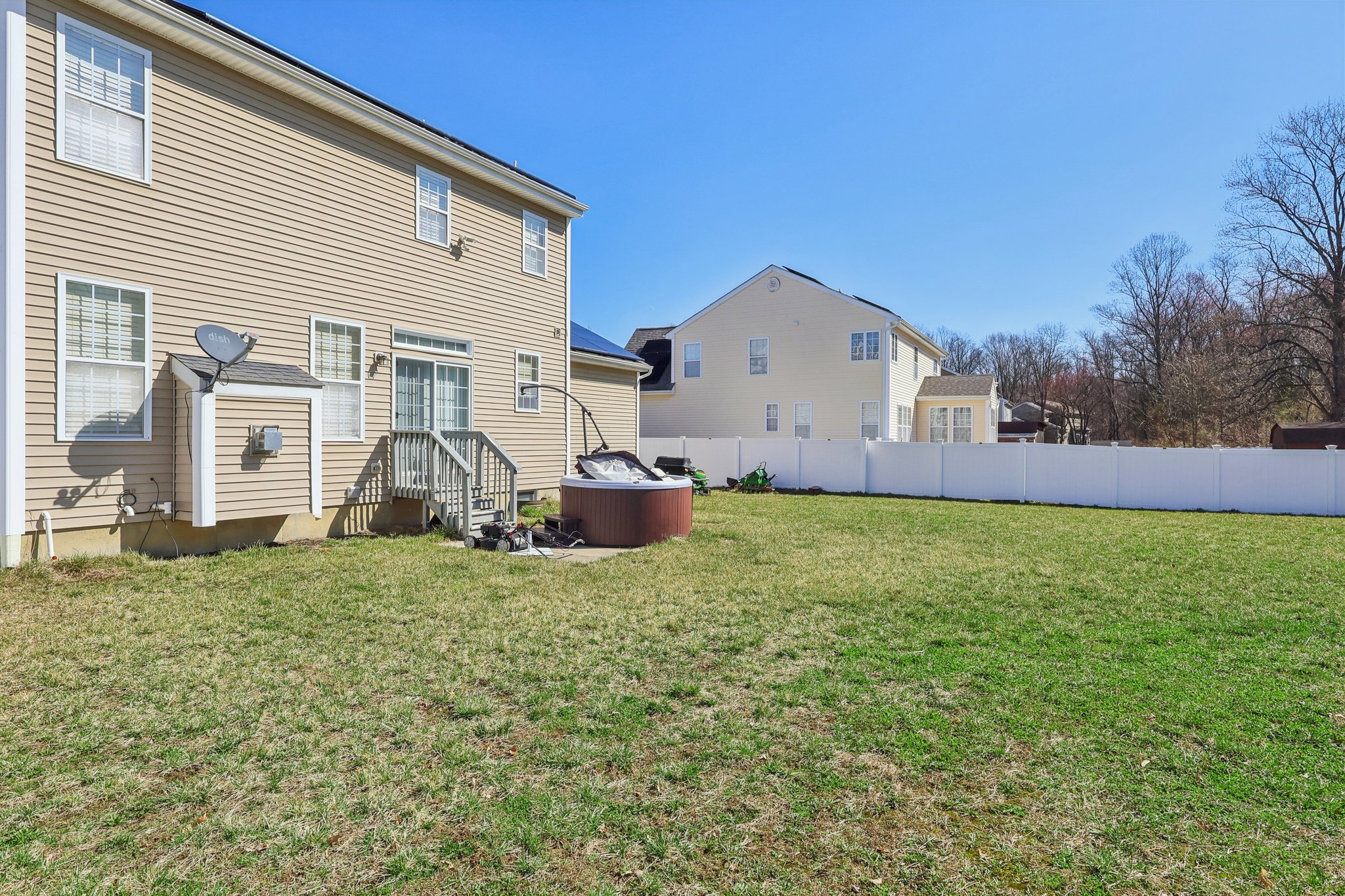 Governor Fort Blvd-S2503-042.jpg