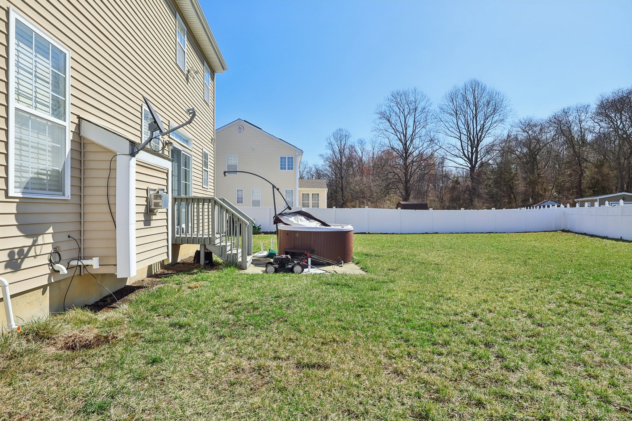 Governor Fort Blvd-S2503-043.jpg