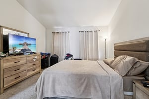 Governor Fort Blvd-S2503-019.jpg