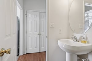 Governor Fort Blvd-S2503-023.jpg