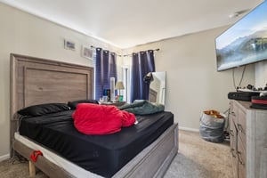 Governor Fort Blvd-S2503-026.jpg