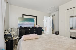 Governor Fort Blvd-S2503-029.jpg