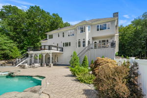 9 Grandview Rd, North Reading, MA 01864, USA Photo 8