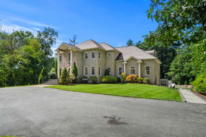 9 Grandview Rd, North Reading, MA 01864, USA Photo 13