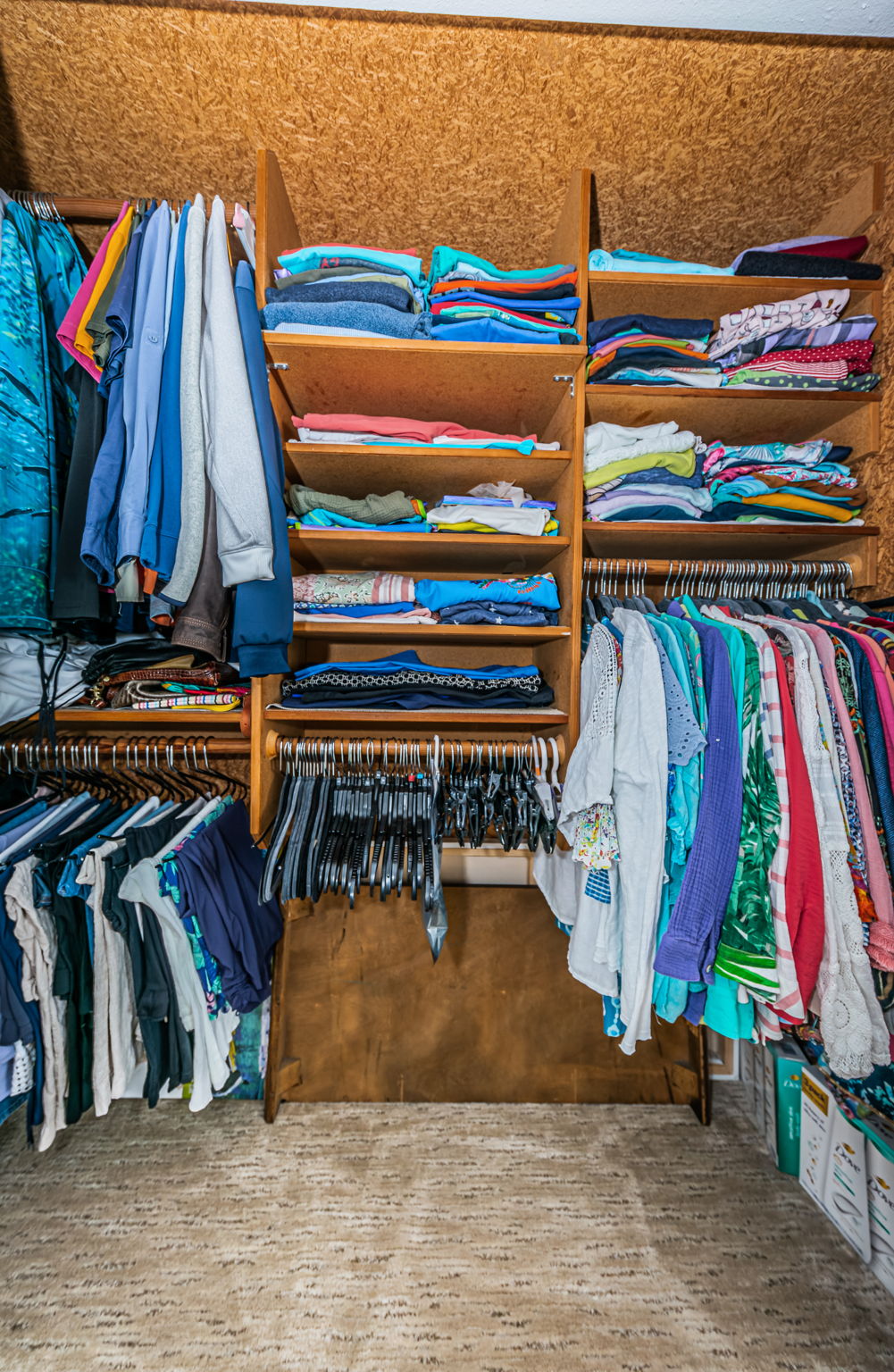 Master Bedroom Closet1