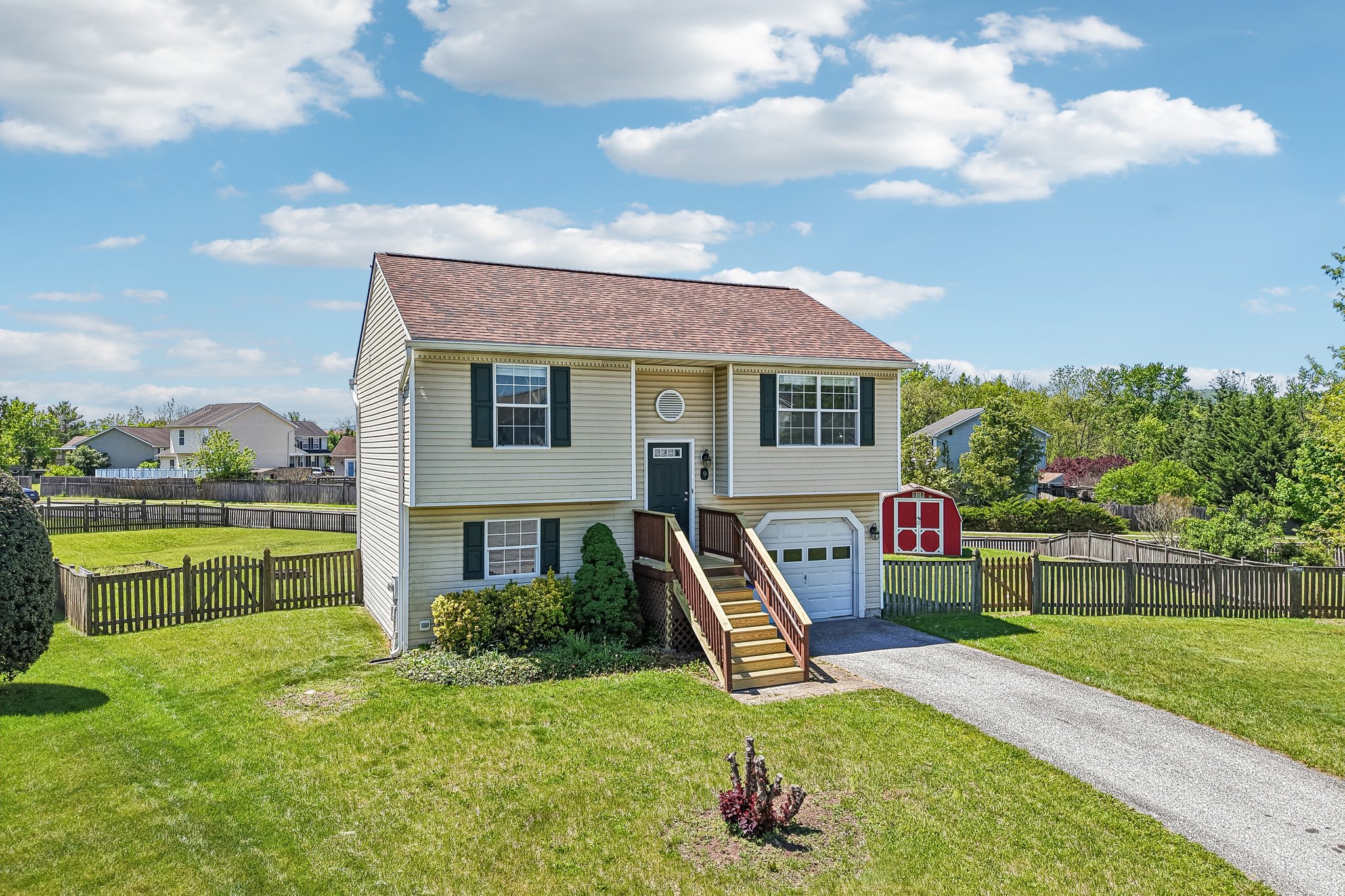 Heritage Ln-S0805-039.jpg