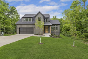  Photo 0