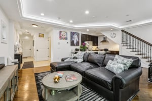 Marquis Ct-1706-017.jpg