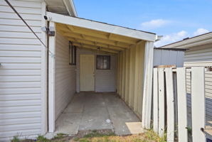  Photo 48