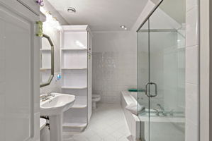  Photo 49