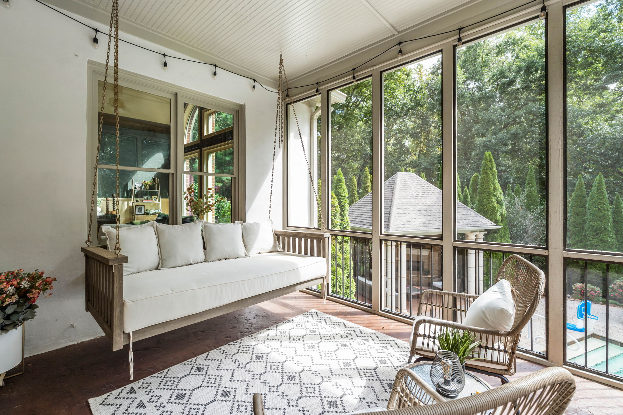  Photo 43