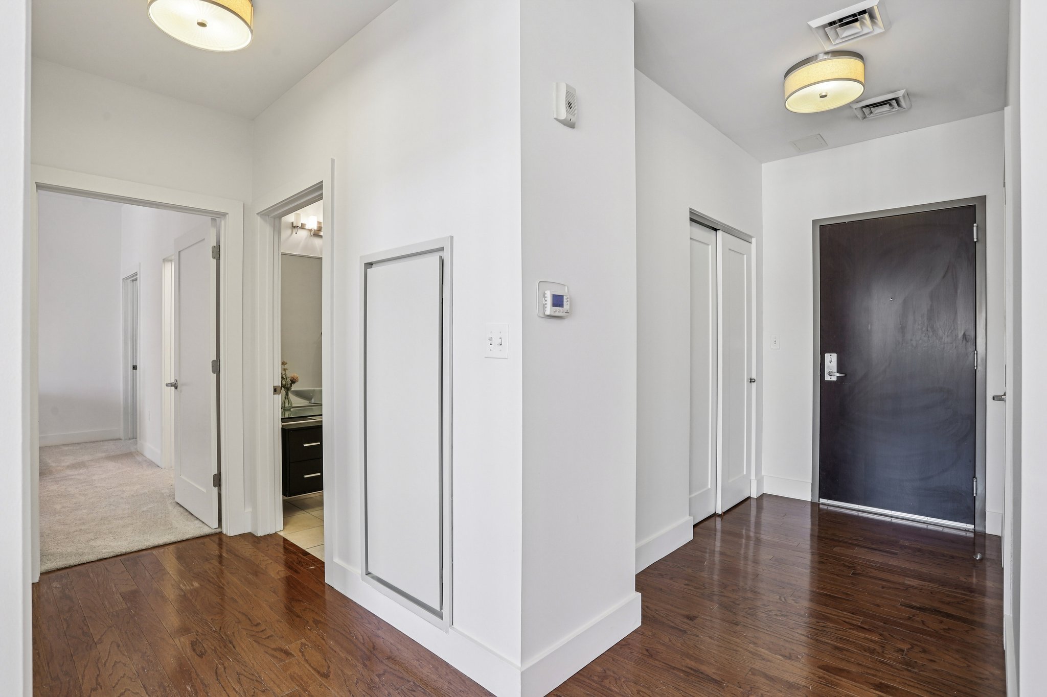 N Euclid Ave-S1903-014.jpg