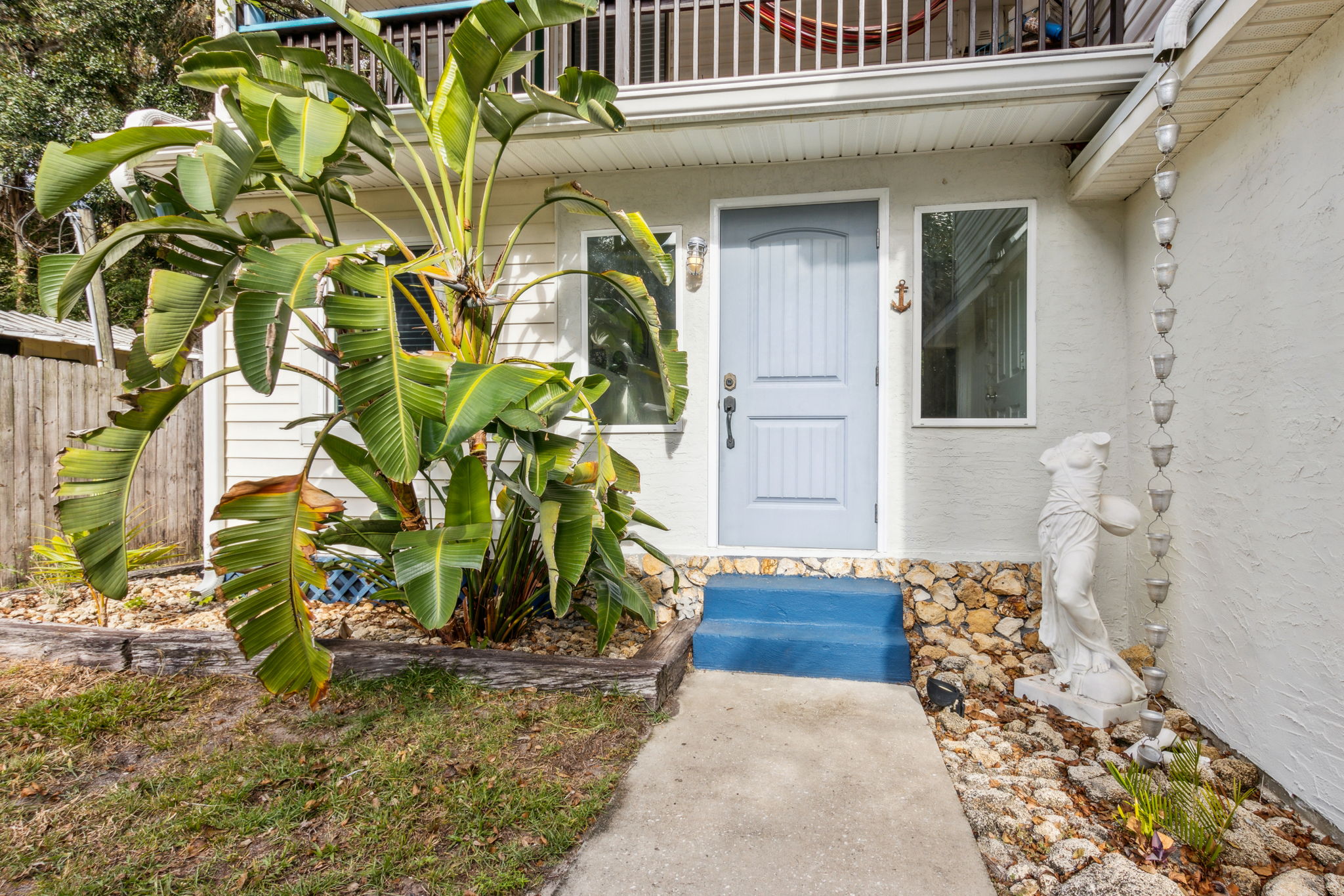 Front Entry Detail