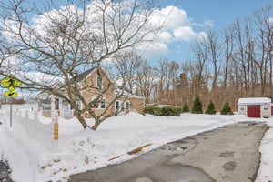 9 Old Market St-S1202-001.jpg