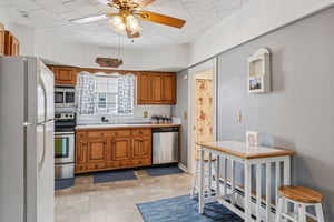 9 Old Market St-S1202-014.jpg