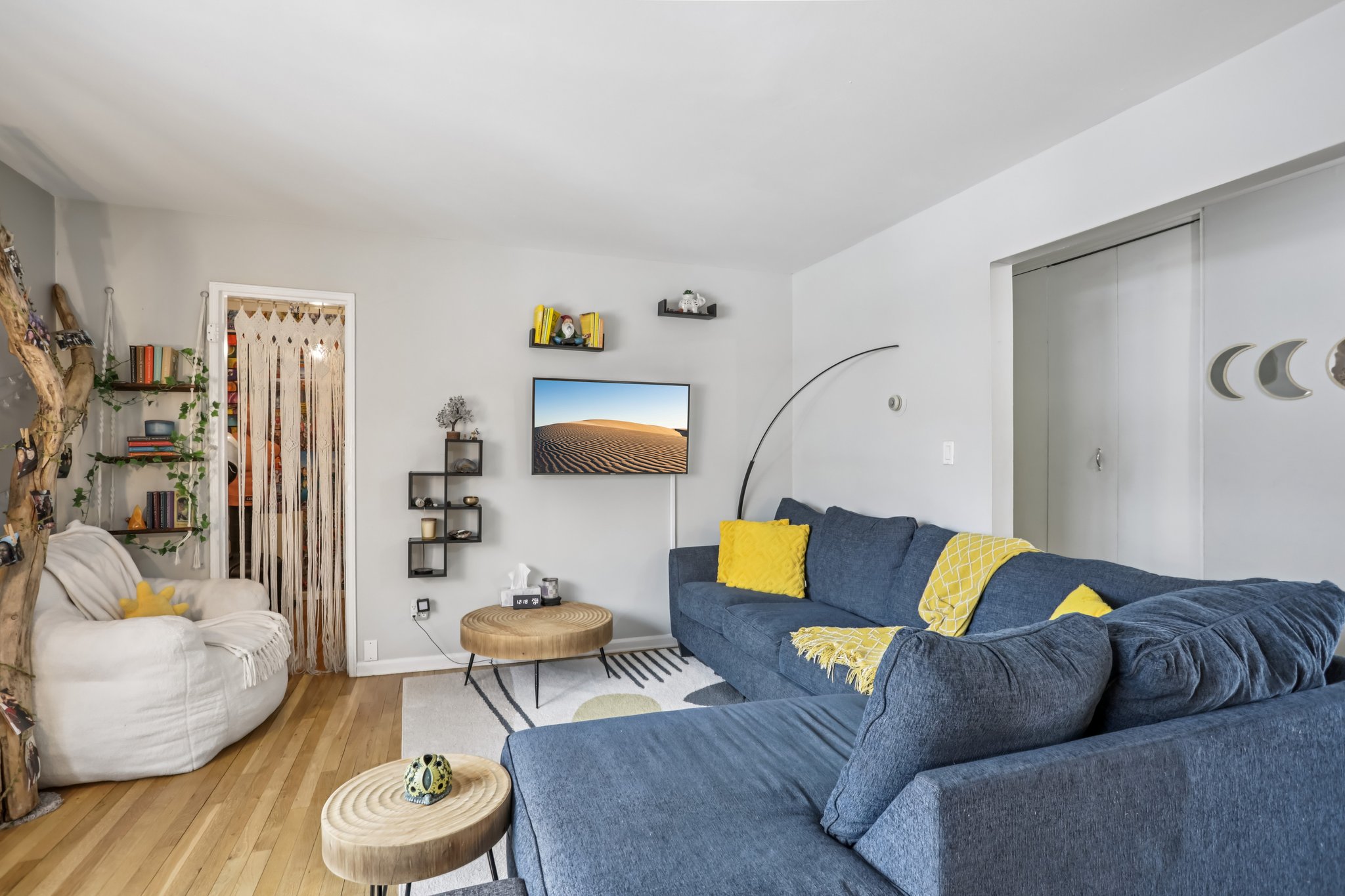 9 Oxford Ct 7908-S0603-009.jpg