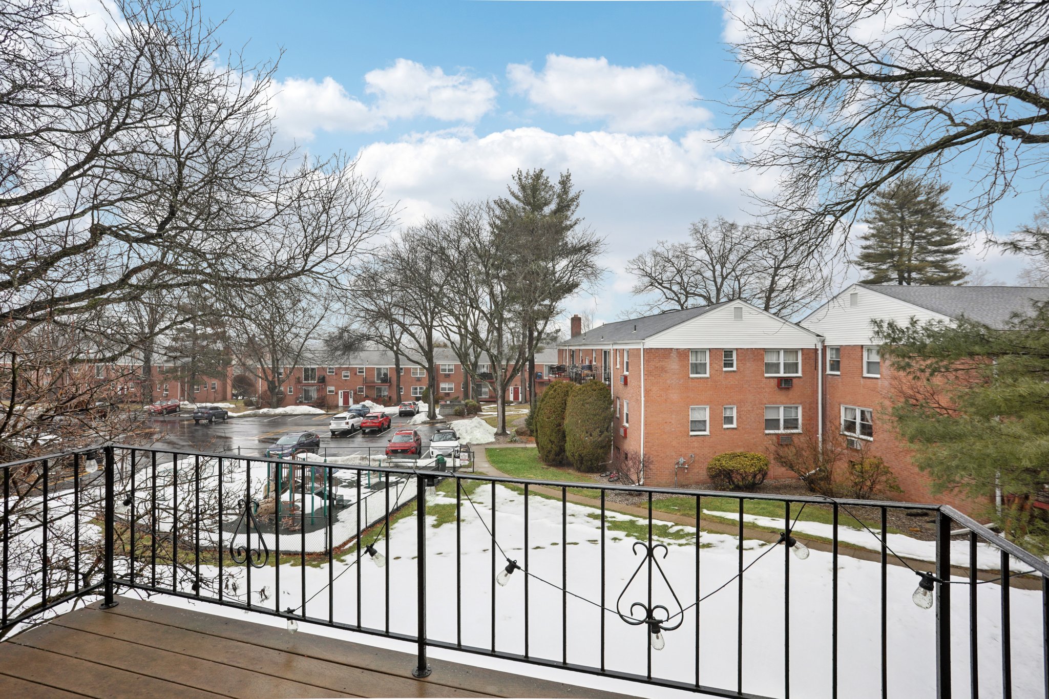 9 Oxford Ct 7908-S0603-031.jpg