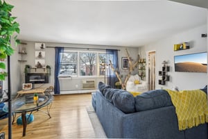 9 Oxford Ct 7908-S0603-010.jpg