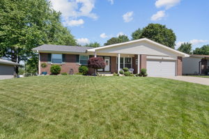 9 Pines Dr, St Peters, MO 63376, USA Photo 33