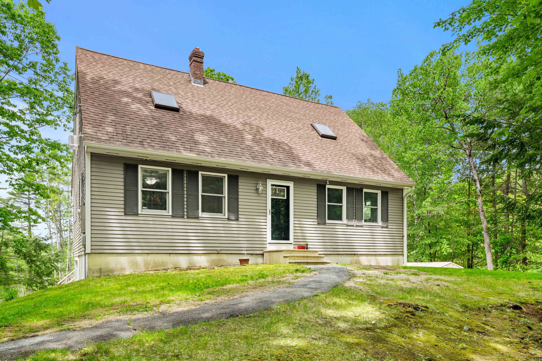 9 Pond View Rd, Weare, NH 03281, USA Photo 2