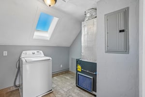 Porter St unit 3-S2807-017.jpg