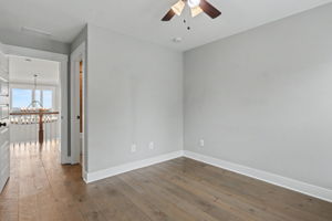  Photo 49