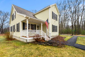 9 Roseberry Ln, Kittery, ME 03904, USA Photo 13